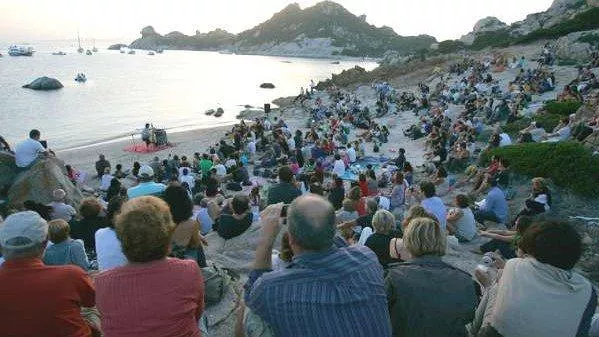 Festival "Isole che Parlano"
